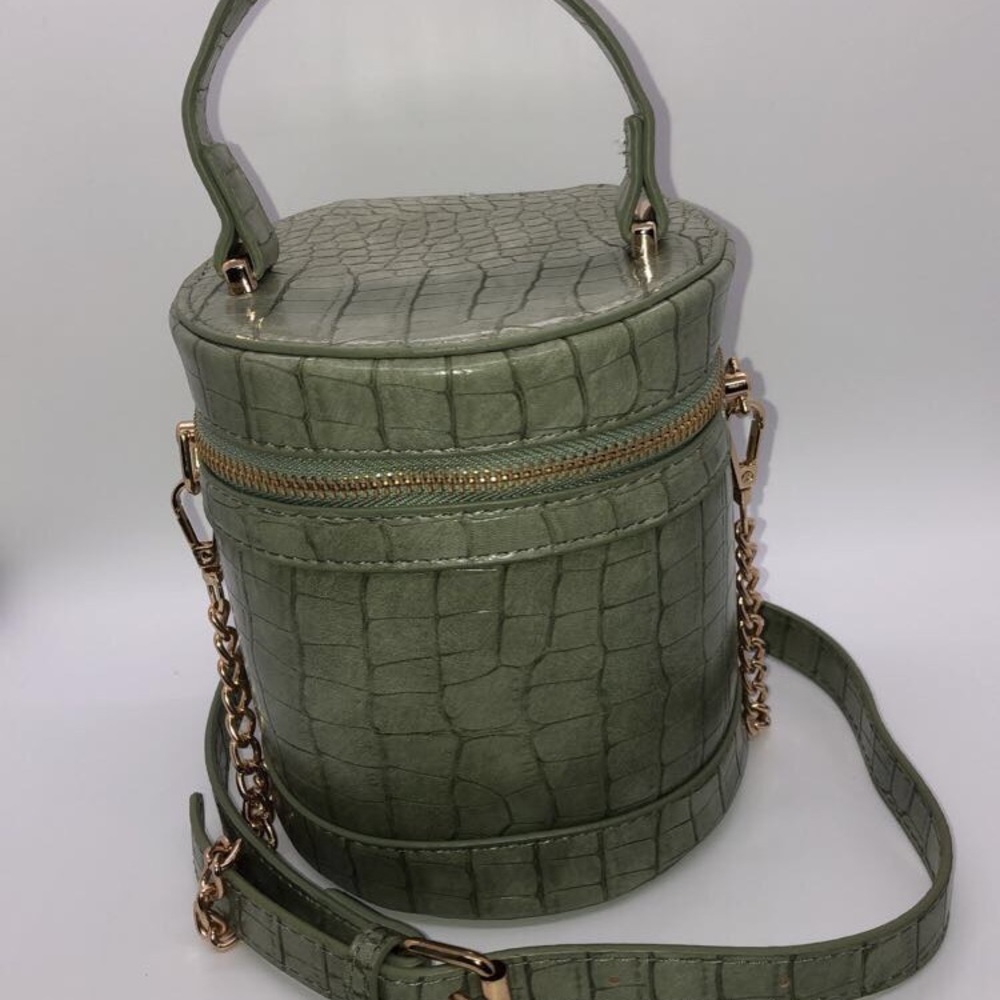 Bucket handbag - Picture 3 of 6